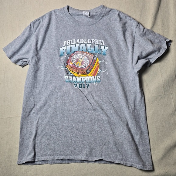 Gildan Other - 2017 Philadelphia Finally Champions T Shirt Size XL NFL Football Grey Eagles